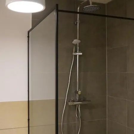 Ferienwohnung Am See Apartament *
